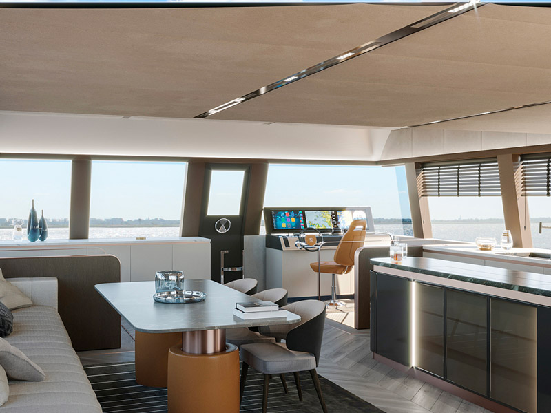 VisionF Yachts: салон, кухня и пост управления на главной палубе