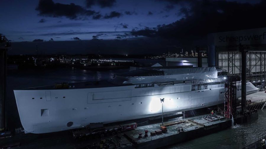 Feadship Project 712_83m